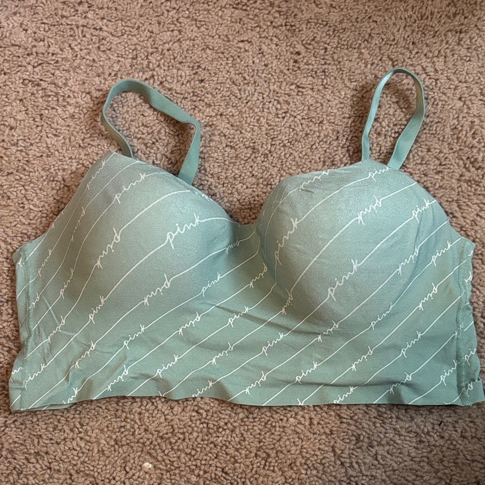 PINK Victoria's Secret Mint Green Bra